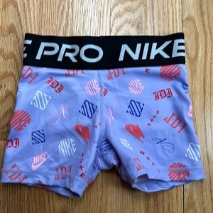Nike Pro girls gym shorts size XS.
